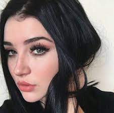 Siyah Saç Rengi Modası Tavisye